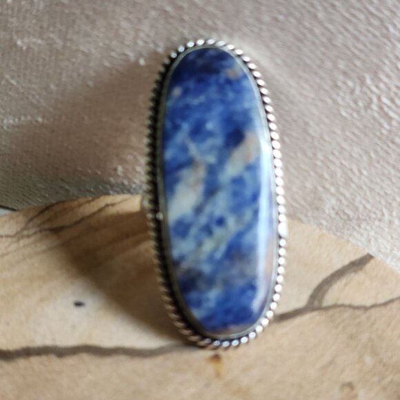 100% ARTISAN Natural Sodalite Oval Silver Ring Size 7.25 - Picture 7 of 9